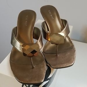 Women's sandals